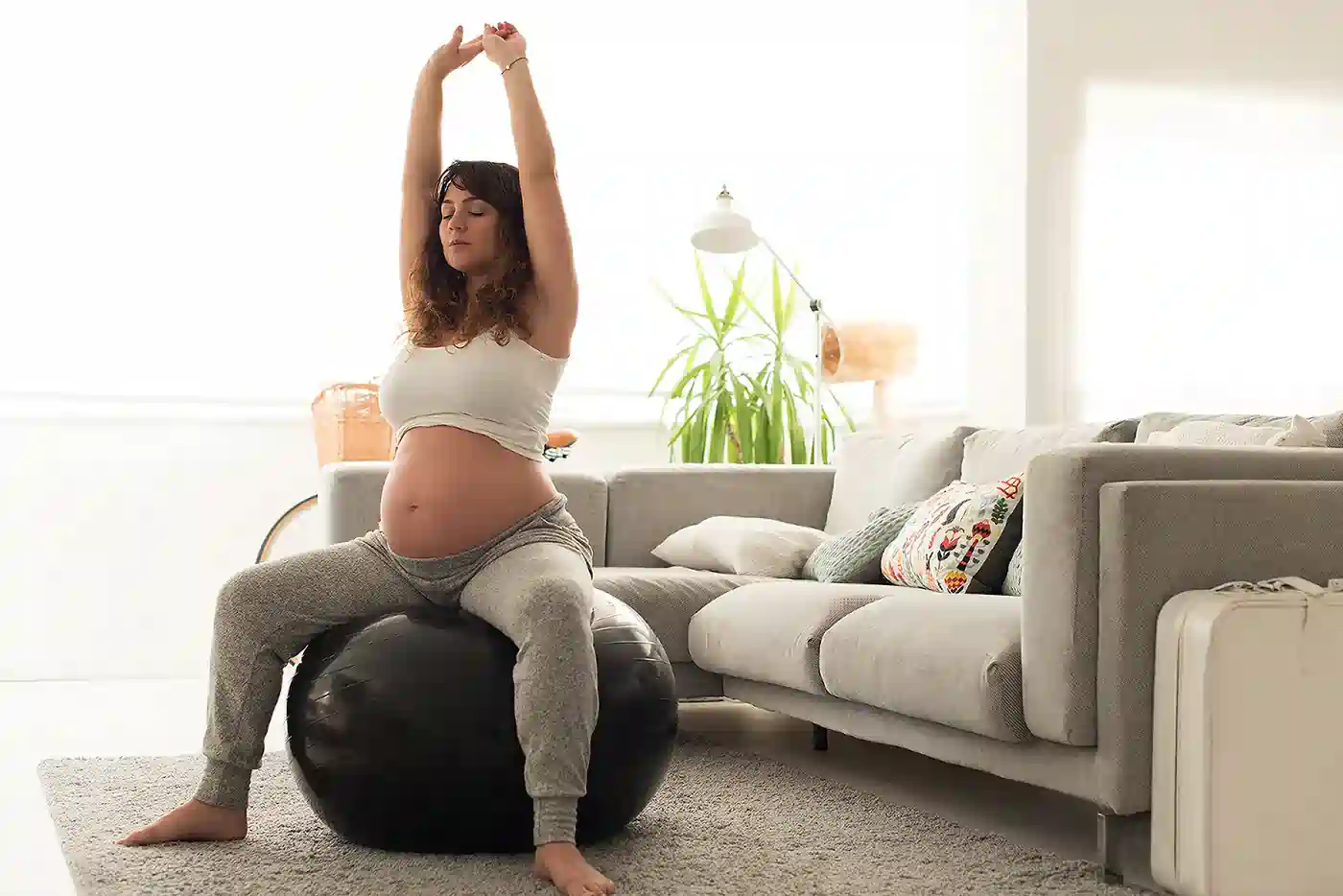 How to Support Your Core Safely During Pregnancy Bedford